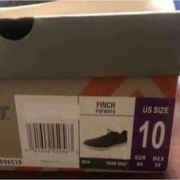 Men’s size 10 JSport gray tennis shoes- new - Picture 3 of 4